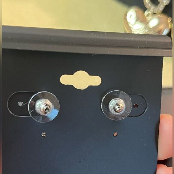 Guess Gold Crystal G Heart Earrings - Picture 5 of 6